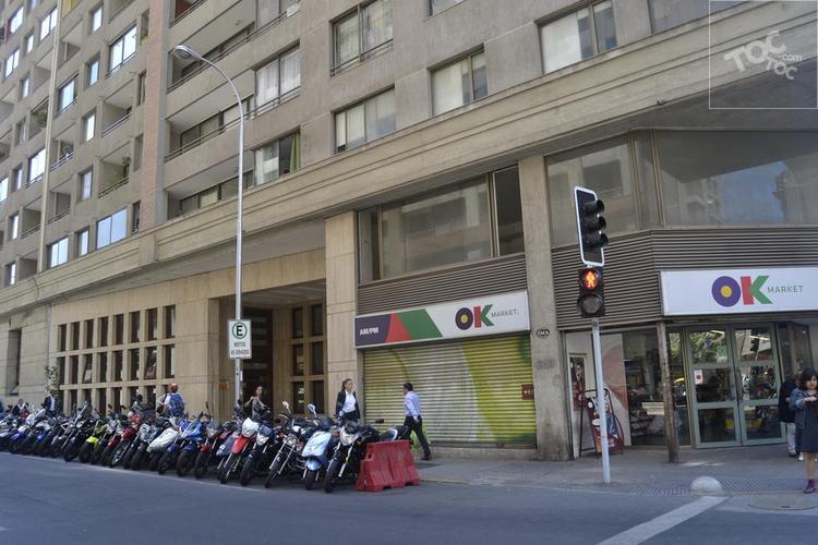 Morande 617, Santiago