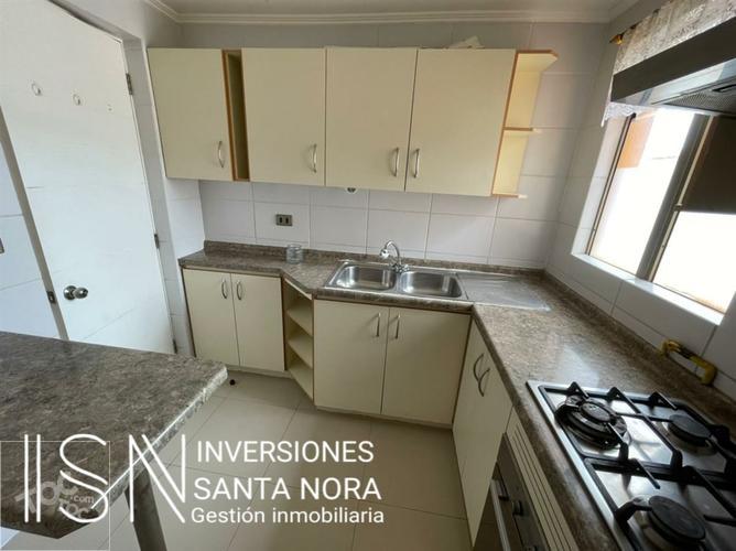 Casa con piscina sector don Guillermo, a pasos de ulriksen, san joaquín
