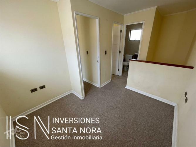 Casa con piscina sector don Guillermo, a pasos de ulriksen, san joaquín