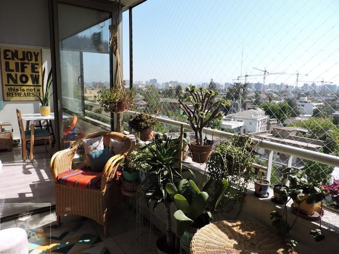 Román Diaz 300, Providencia