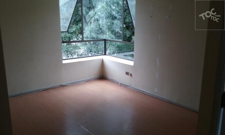 Arriendo dpto. Paul Harris c Colón Las Condes 2H/2B/bodega/Estacionamiento