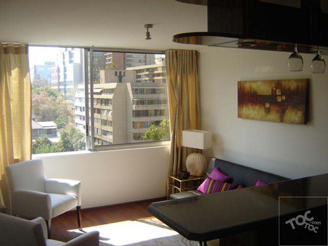 Antonio bellet / Magnere, Providencia (metro Pedro de Valdivia)