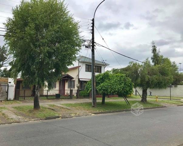 VENDE: Esquina Ines de Suarez con Arturo Pérez Can