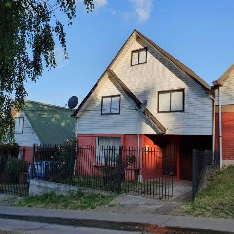 Gran casa en Fundo el Carmen
