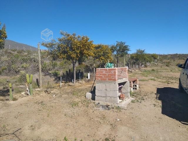 Terreno con casa en el Arrayán Costero