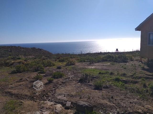 Terreno con casa en el Arrayán Costero
