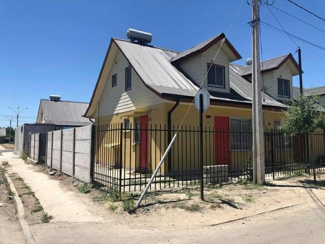 Arriendo casa Molina