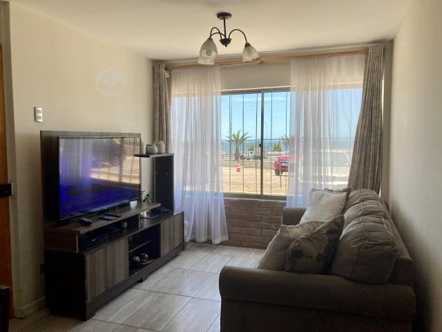 Departamento frente a balneario Trocadero 