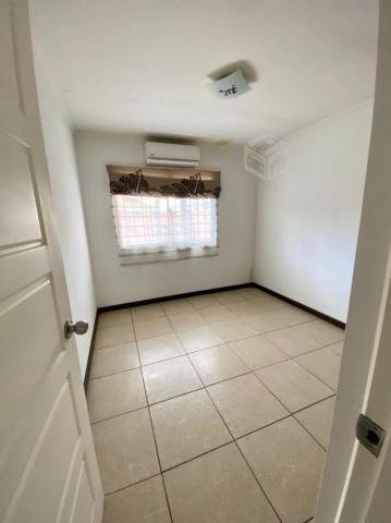 Arriendo hermosa casa en hacienda los fundadores c