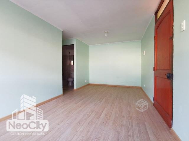 Pequeño departamento primer piso