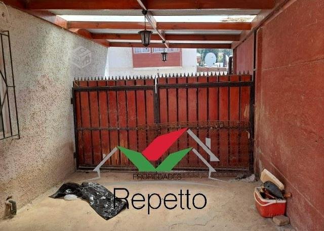 Se arrienda casa recién remodelada BELLOTO NORTE