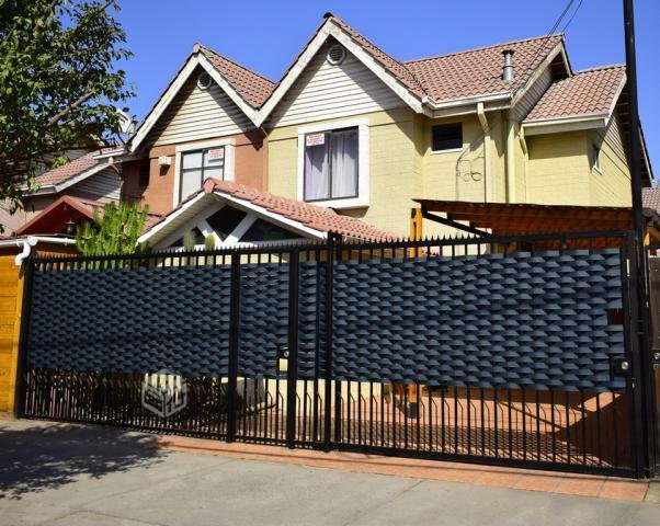 Casa avenida Lo Cruzat con Antumalal