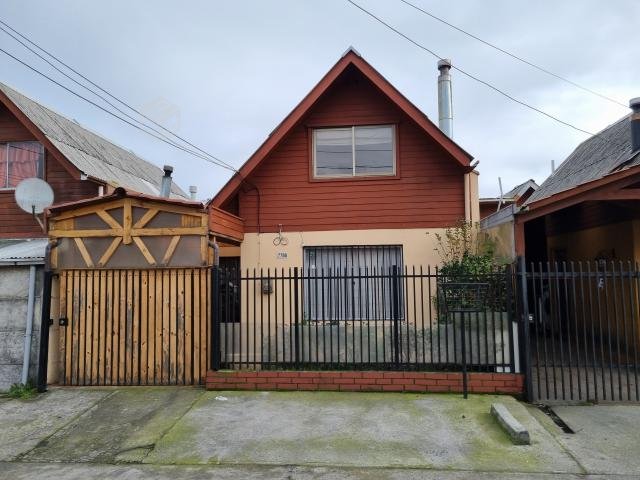 Linda casa en sector Francisco Coloane, SP de la P
