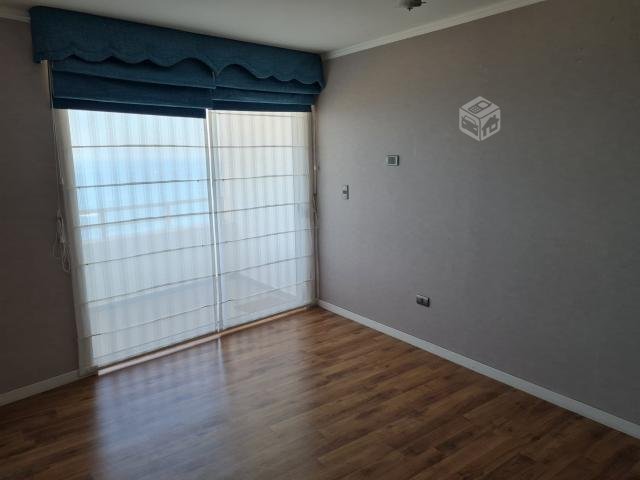 Venta departamento costanera de huayquique