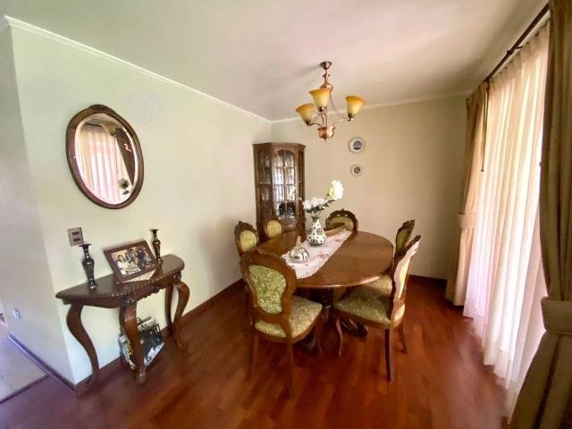 Se vende hermosa casa en barrio toledo