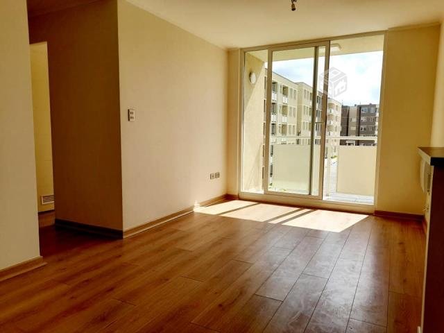 Departamento en condominio parque oriente