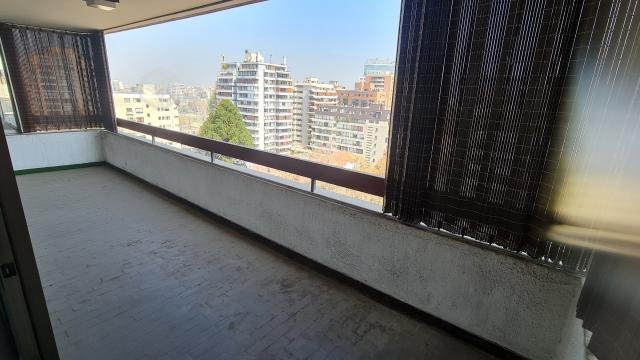 Napoleon c/ San Crescente, Las Condes: Depto 90 mt
