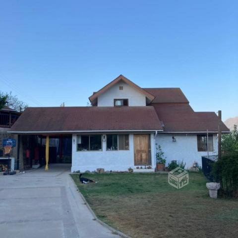 CASA VALLE DEL HUINGANAL Limache