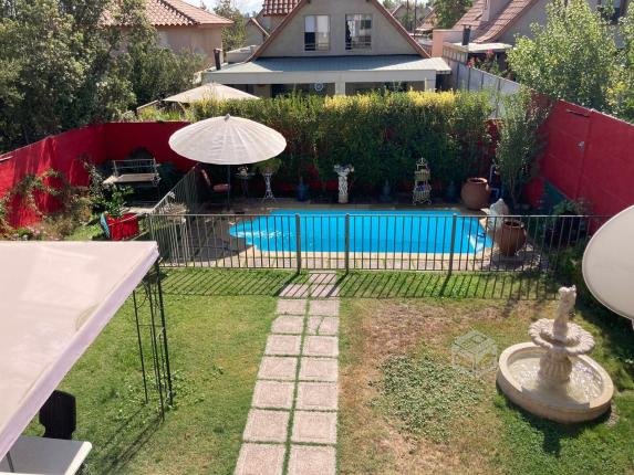 Hermosa casa en Condominio Las Malvas, Peñalolen