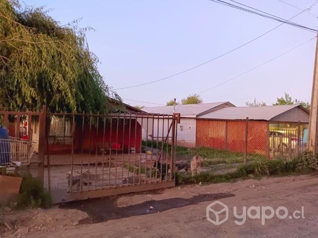 Derechos del sitio con 3 casas