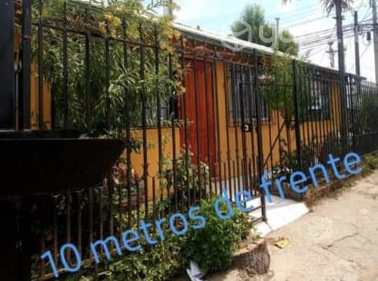 Casa de esquina trato directo