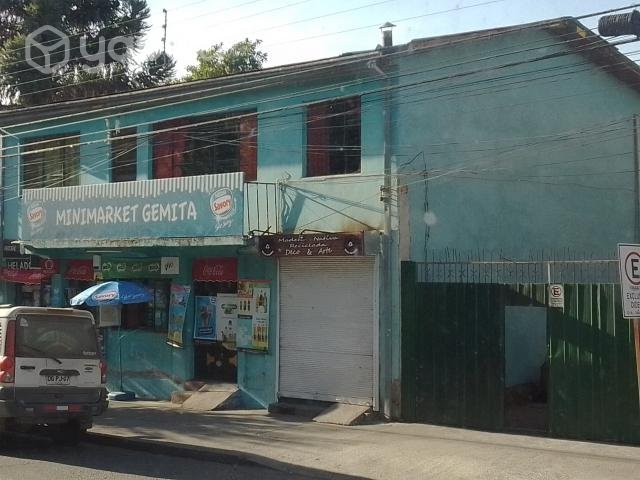 Casa en frente de la plaza de armas