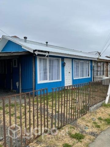 Dos casas amobladas