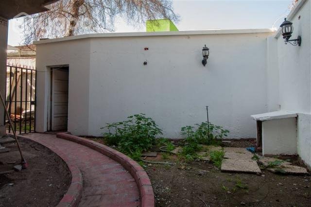 Venta De Casa Grande Av. Los Leones Y Eliodo Yañez