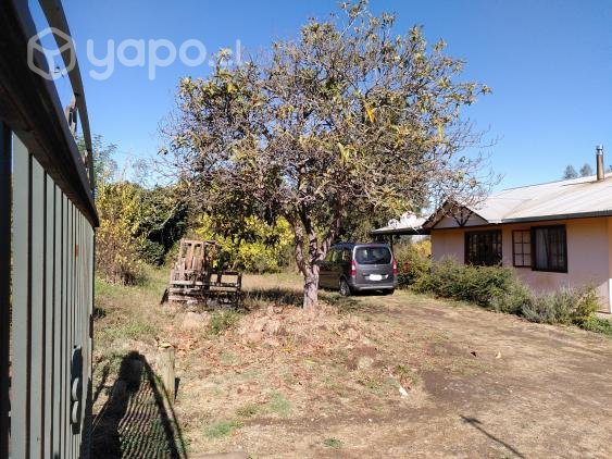 Acogedora casa en amplio terreno en Teno
