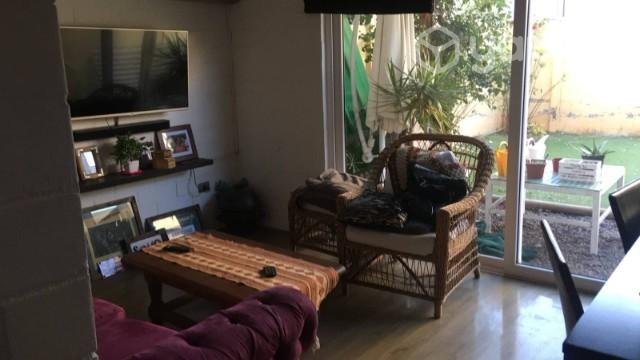 Casa de 3 pisos estilo tonwhouse