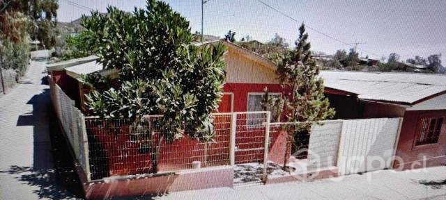 Casa en Combarbalá buena ubicación