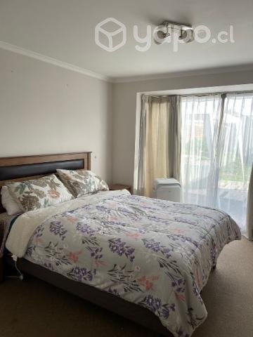 Arriendo excelente casa en condominio 