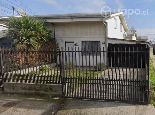 Casa 2 pisos en Villa Los Almendros Curico