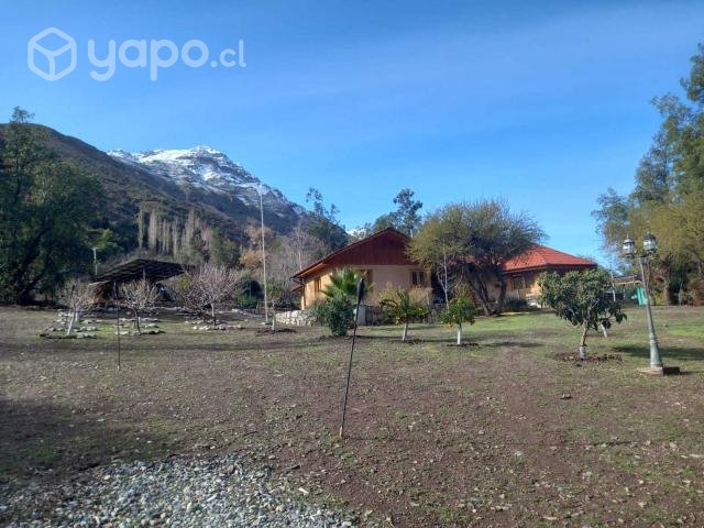Gran Casa en el Cajón del Maipo con Acceso al Río